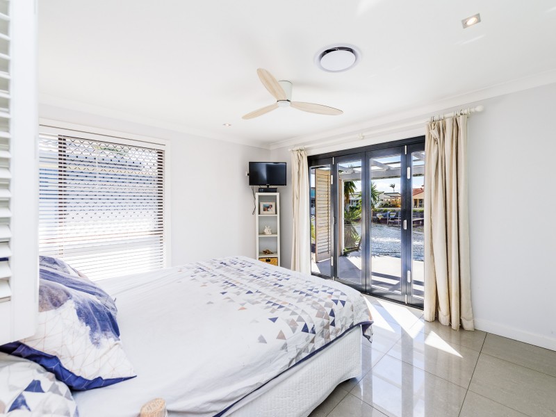 446 Oxley Drive, Runaway Bay QLD 4216