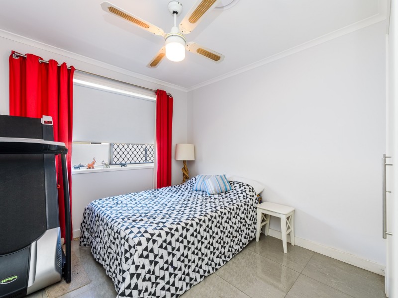 446 Oxley Drive, Runaway Bay QLD 4216