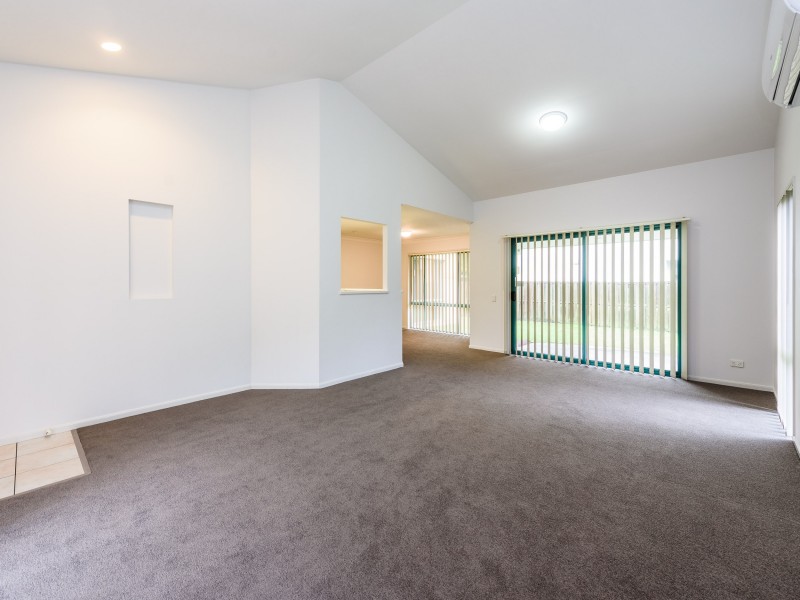 4 Zac Avenue, Coombabah QLD 4216