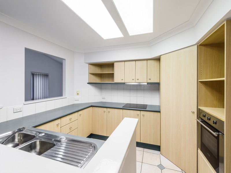 4 Zac Avenue, Coombabah QLD 4216