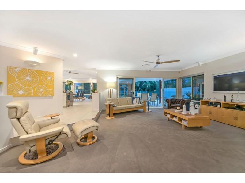 14 Saltwater Terrace, Helensvale QLD 4212
