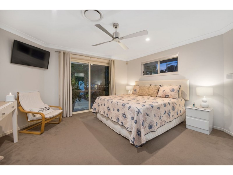 14 Saltwater Terrace, Helensvale QLD 4212