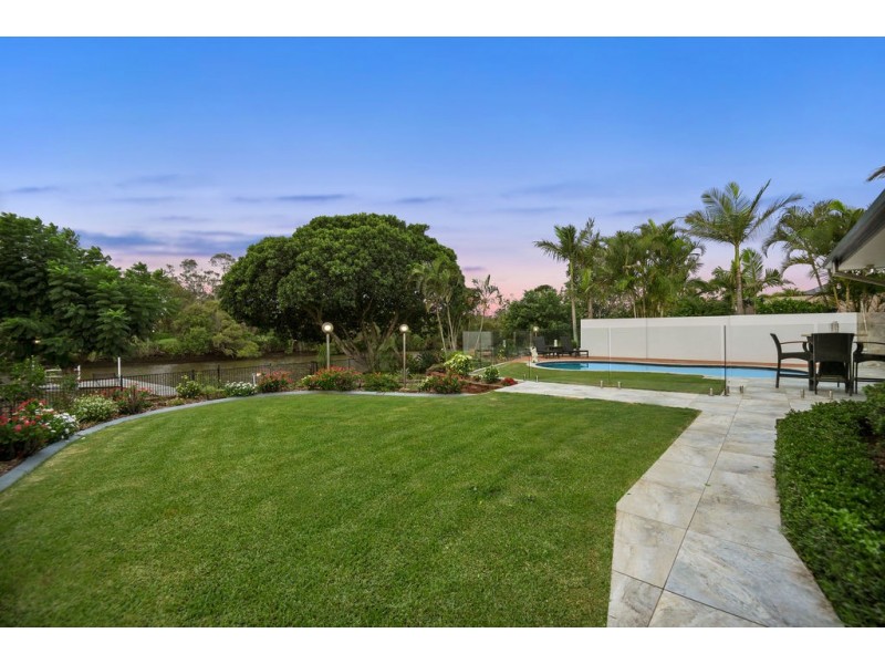 14 Saltwater Terrace, Helensvale QLD 4212