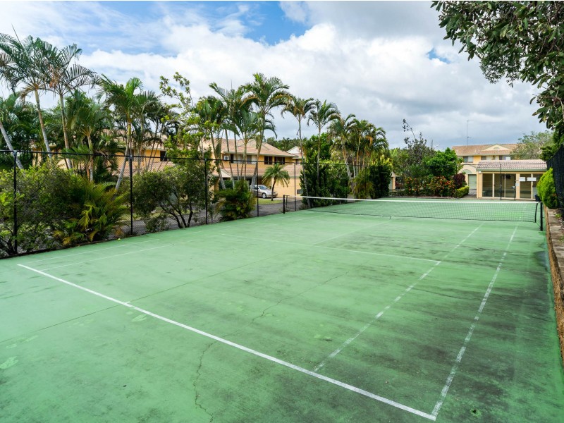 7/469 Pine Ridge Road, Runaway Bay QLD 4216