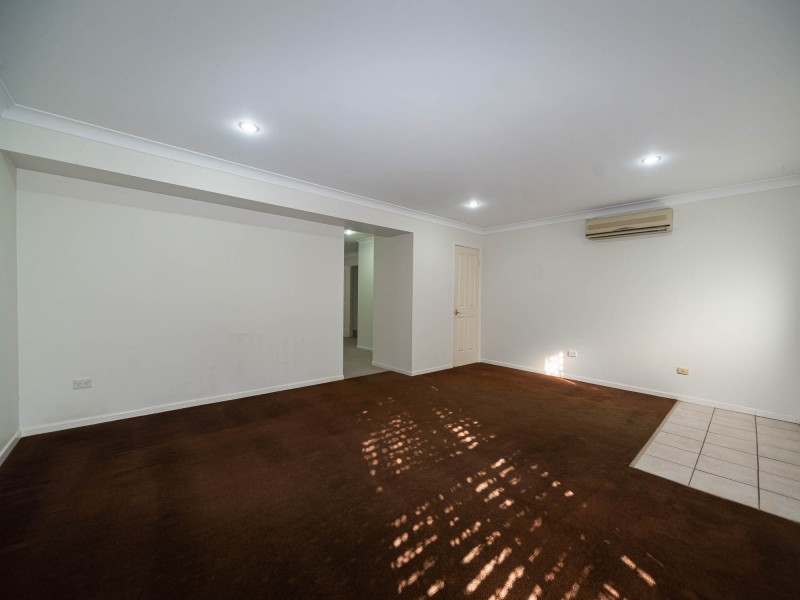 4/30 Government Road, Labrador QLD 4215