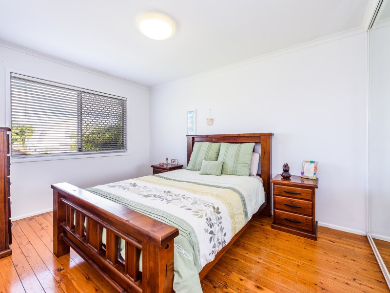 20 Eider Avenue, Paradise Point QLD 4216