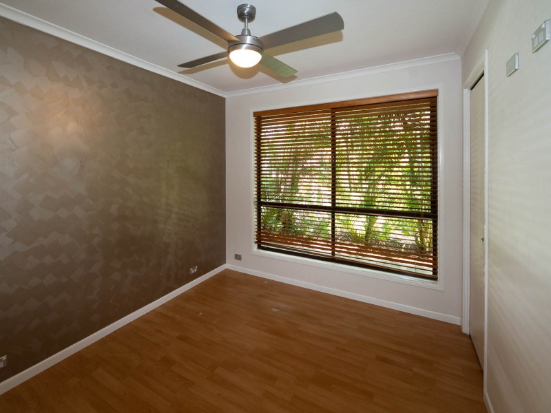 4 Atherton Court, Helensvale QLD 4212