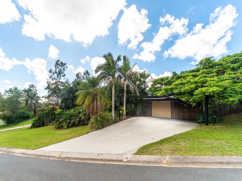 4 Atherton Court, Helensvale QLD 4212