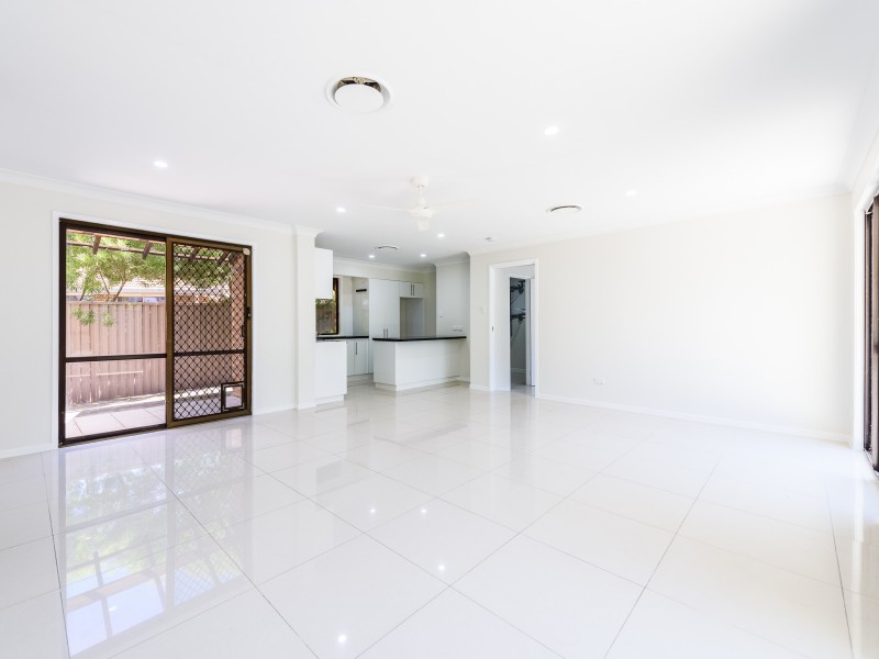 1/5 Napper Road, Arundel QLD 4214