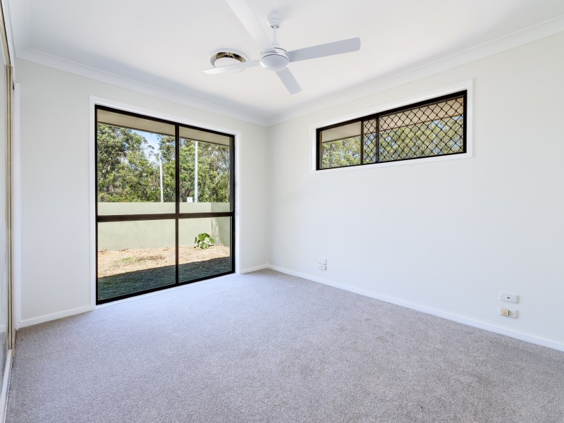 1/5 Napper Road, Arundel QLD 4214