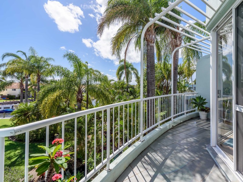 23/75-77 Morala Avenue, Runaway Bay QLD 4216