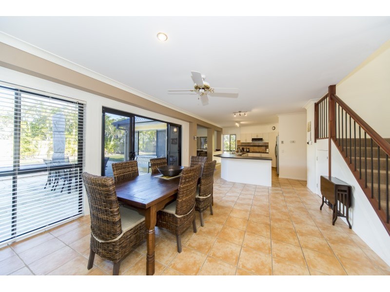 46 Oyster Cove Promenade, Helensvale QLD 4212