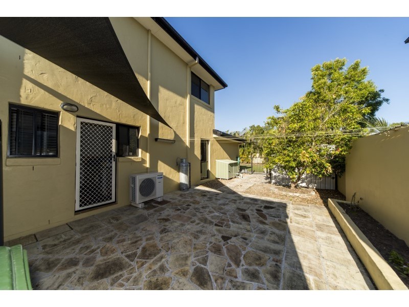 46 Oyster Cove Promenade, Helensvale QLD 4212