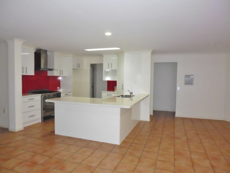 22 Henry Cotton Drive, Parkwood QLD 4214