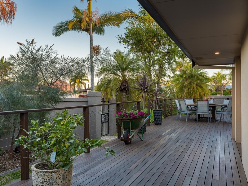 32 Karema Crescent, Runaway Bay QLD 4216