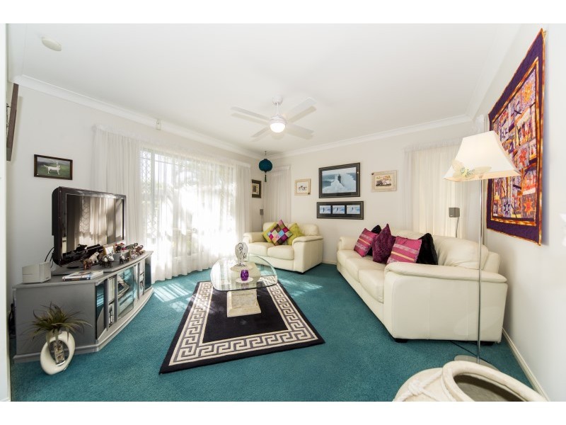 1/129 Bayview Street, Runaway Bay QLD 4216