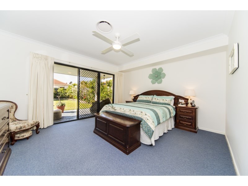 58 Audrey Avenue, Helensvale QLD 4212