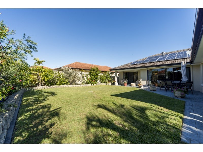 58 Audrey Avenue, Helensvale QLD 4212