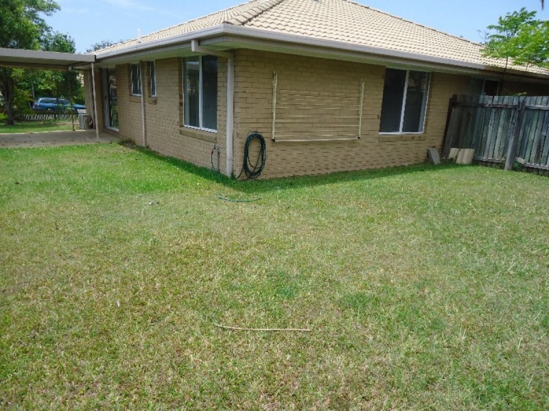 2/7 Hentdale Court, Labrador QLD 4215