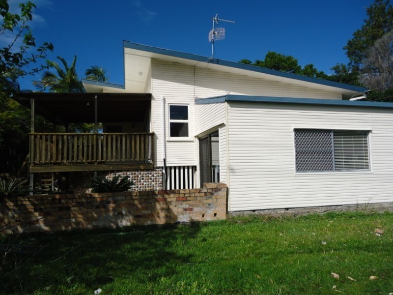 92 Boykambil Esplanade North, Hope Island QLD 4212