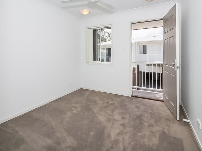 10/22 Yulia Street, Coombabah QLD 4216