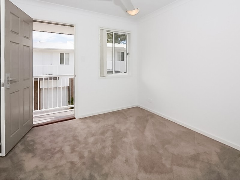 10/22 Yulia Street, Coombabah QLD 4216