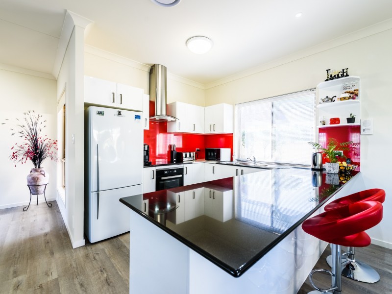 25 Kurrajong Avenue, Hollywell QLD 4216