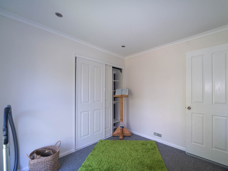 13 Langer Place, Arundel QLD 4214