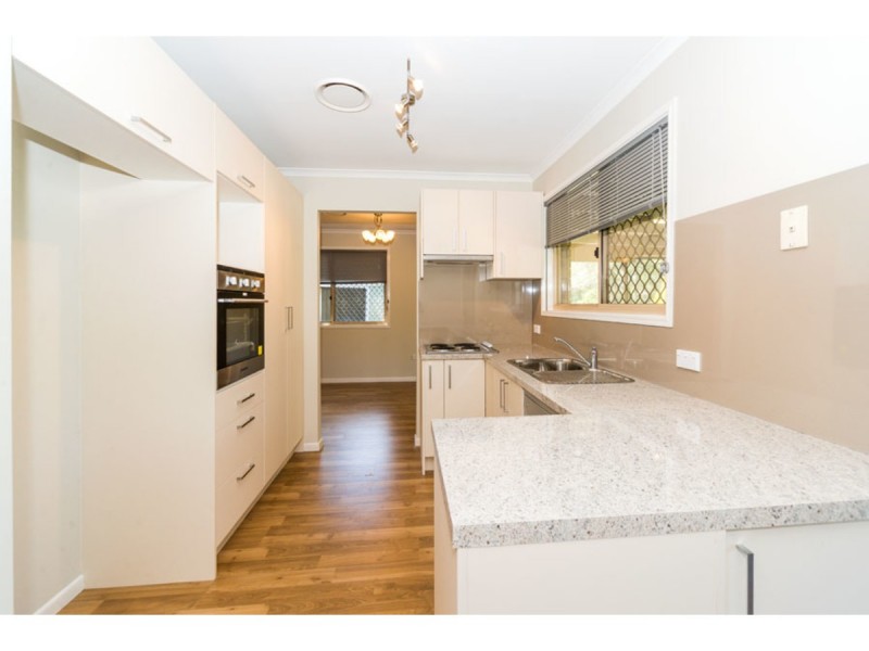 27 River Oak Drive, Helensvale QLD 4212