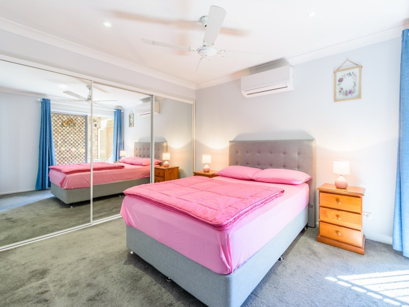 1/5 Clovelly Place, Labrador QLD 4215