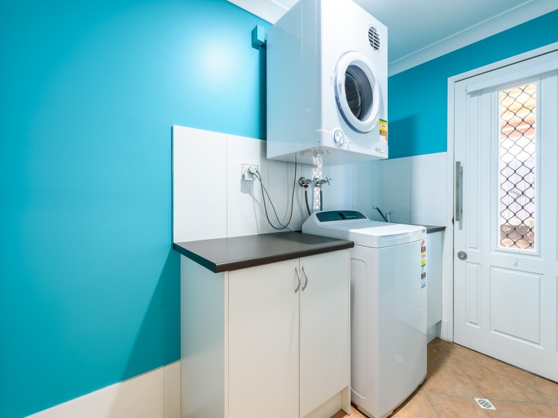 1/5 Clovelly Place, Labrador QLD 4215