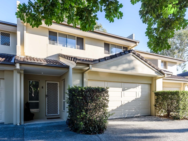 6/395 Pine Ridge Road, Runaway Bay QLD 4216