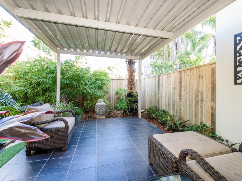 6/395 Pine Ridge Road, Runaway Bay QLD 4216