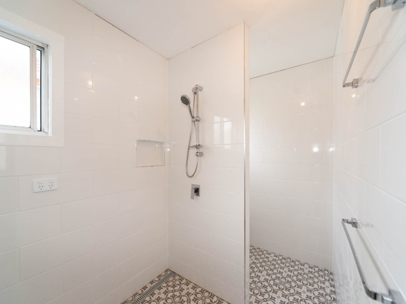 1/34 Labrador Street, Labrador QLD 4215