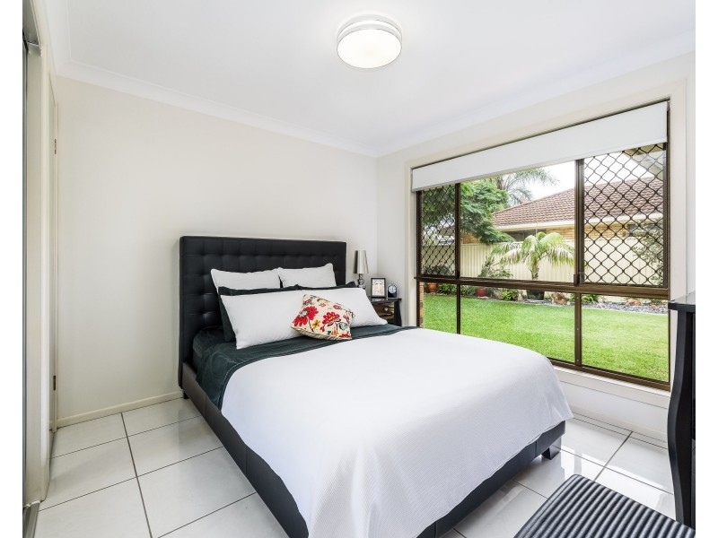 100 Columbus Drive, Hollywell QLD 4216