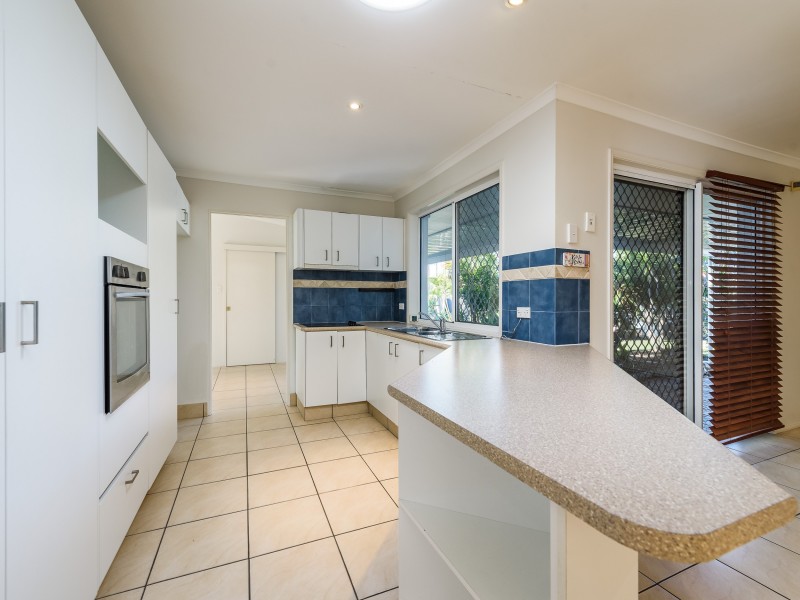 26 Zoeller Drive, Parkwood QLD 4214
