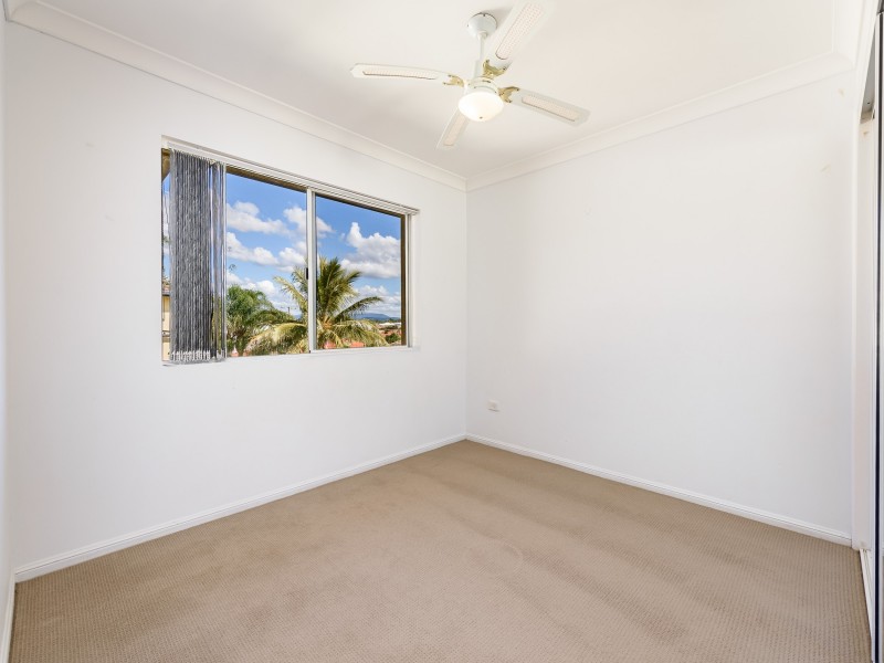 15/65 Bayview Street, Runaway Bay QLD 4216