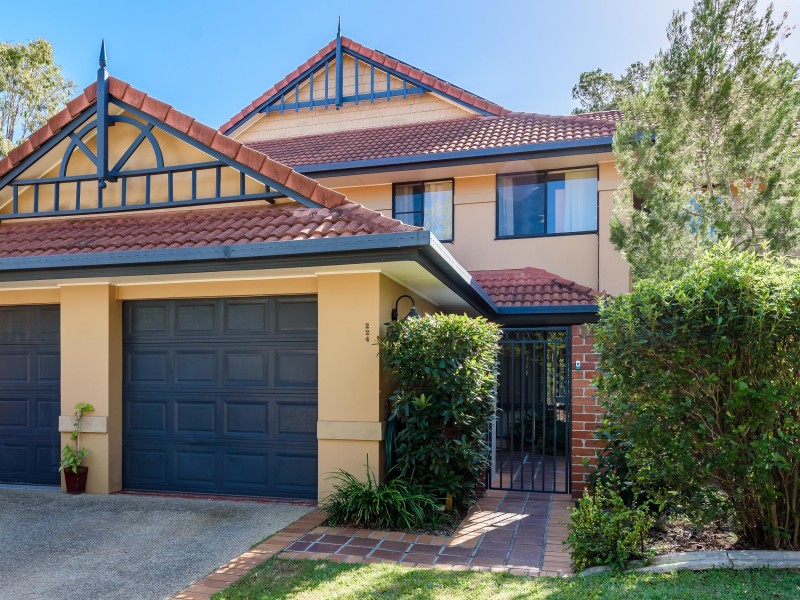 224/125 Hansford Road, Coombabah QLD 4216