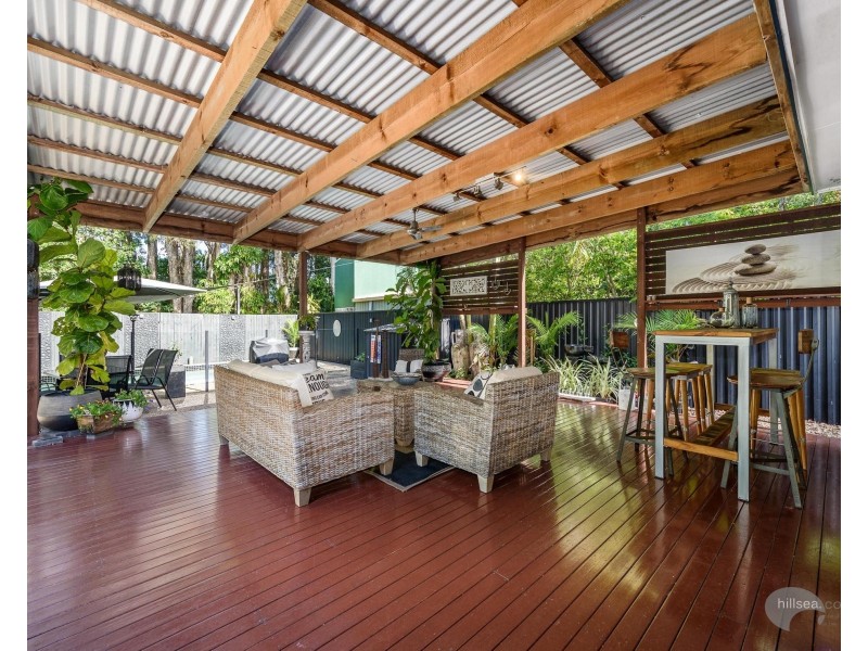 63 Nalkari Street, Coombabah QLD 4216