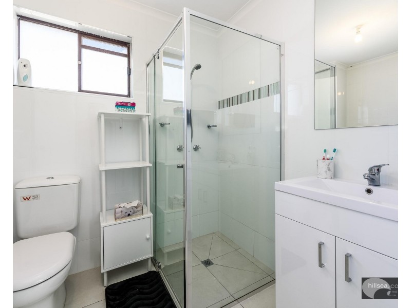 6/159 Muir Street, Labrador QLD 4215