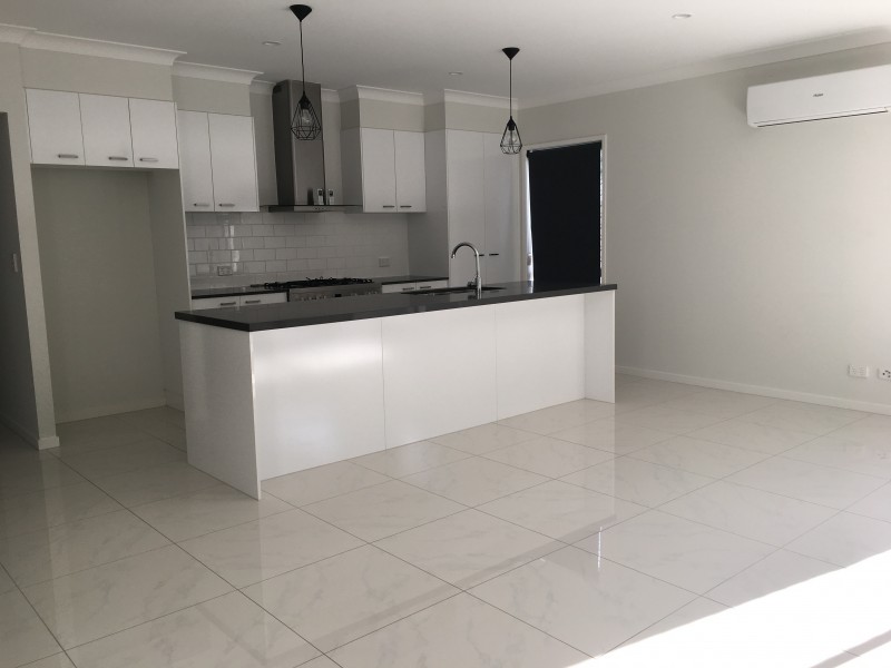 30 Sunwood Crescent, Maudsland QLD 4210