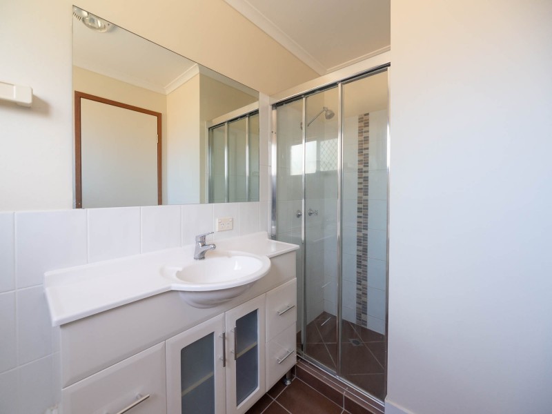 1/44 McMillan Street, Labrador QLD 4215