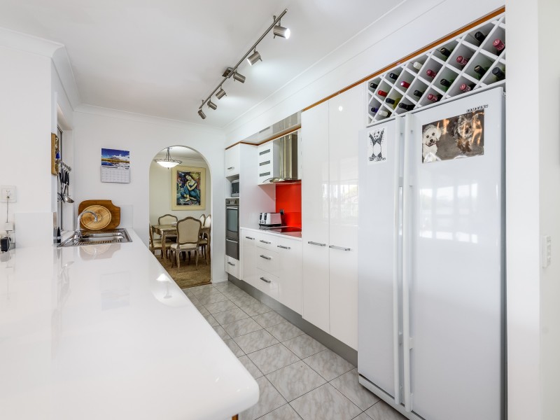 7 Balwyn Court, Arundel QLD 4214