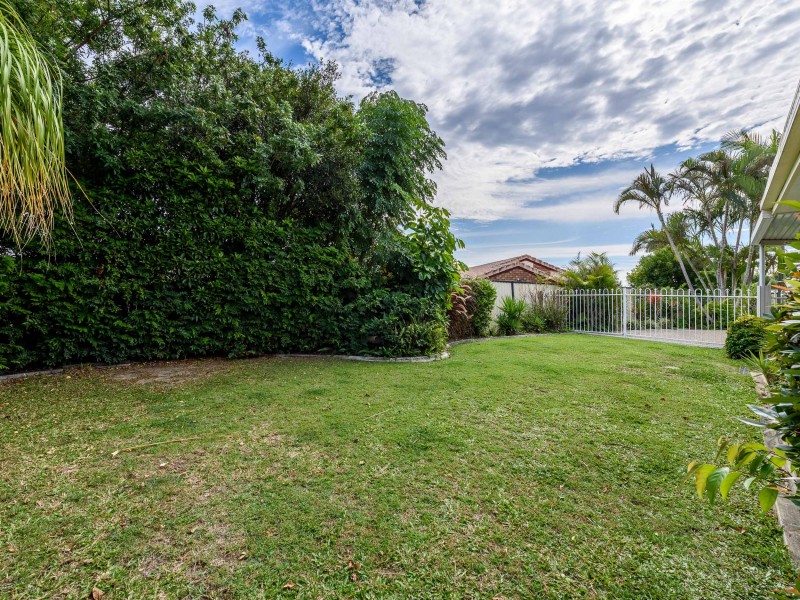 7 Balwyn Court, Arundel QLD 4214