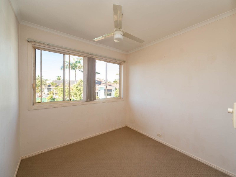 5/427 Oxley Drive, Runaway Bay QLD 4216