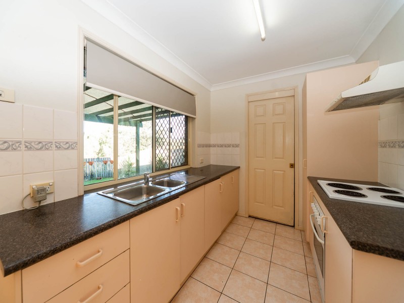 4 Guy Lane, Oxenford QLD 4210