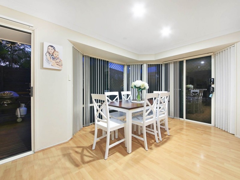5 Portreeves Place, Arundel QLD 4214