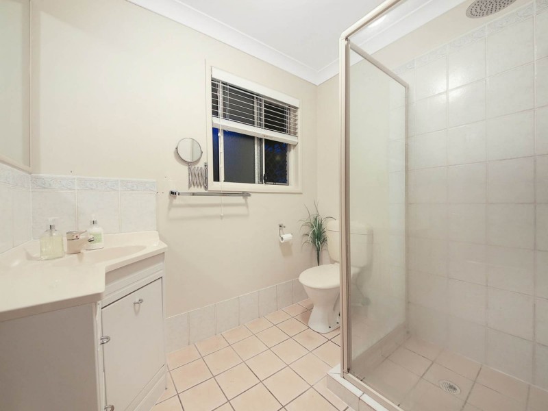 5 Portreeves Place, Arundel QLD 4214