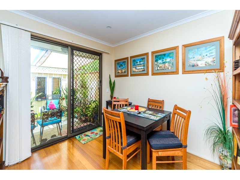 2/20 Marsupial Drive, Coombabah QLD 4216