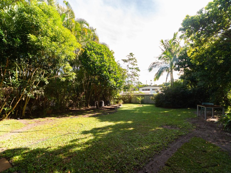 14 Billington Street, Labrador QLD 4215